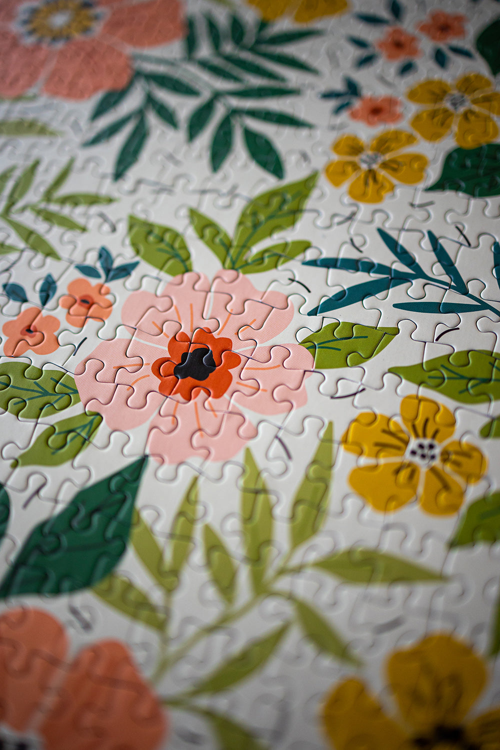 Flowering 500 piece jigsaw puzzle