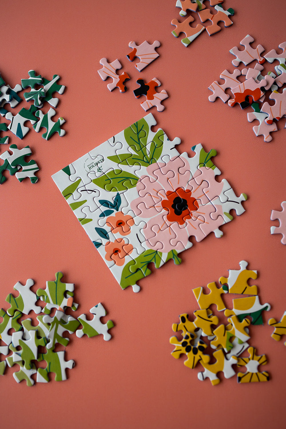 Flowering 500 piece jigsaw puzzle