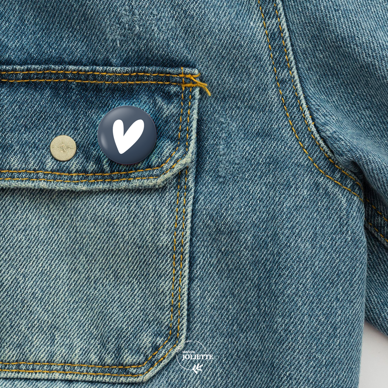 Badge LOVE - Coeur bleu
