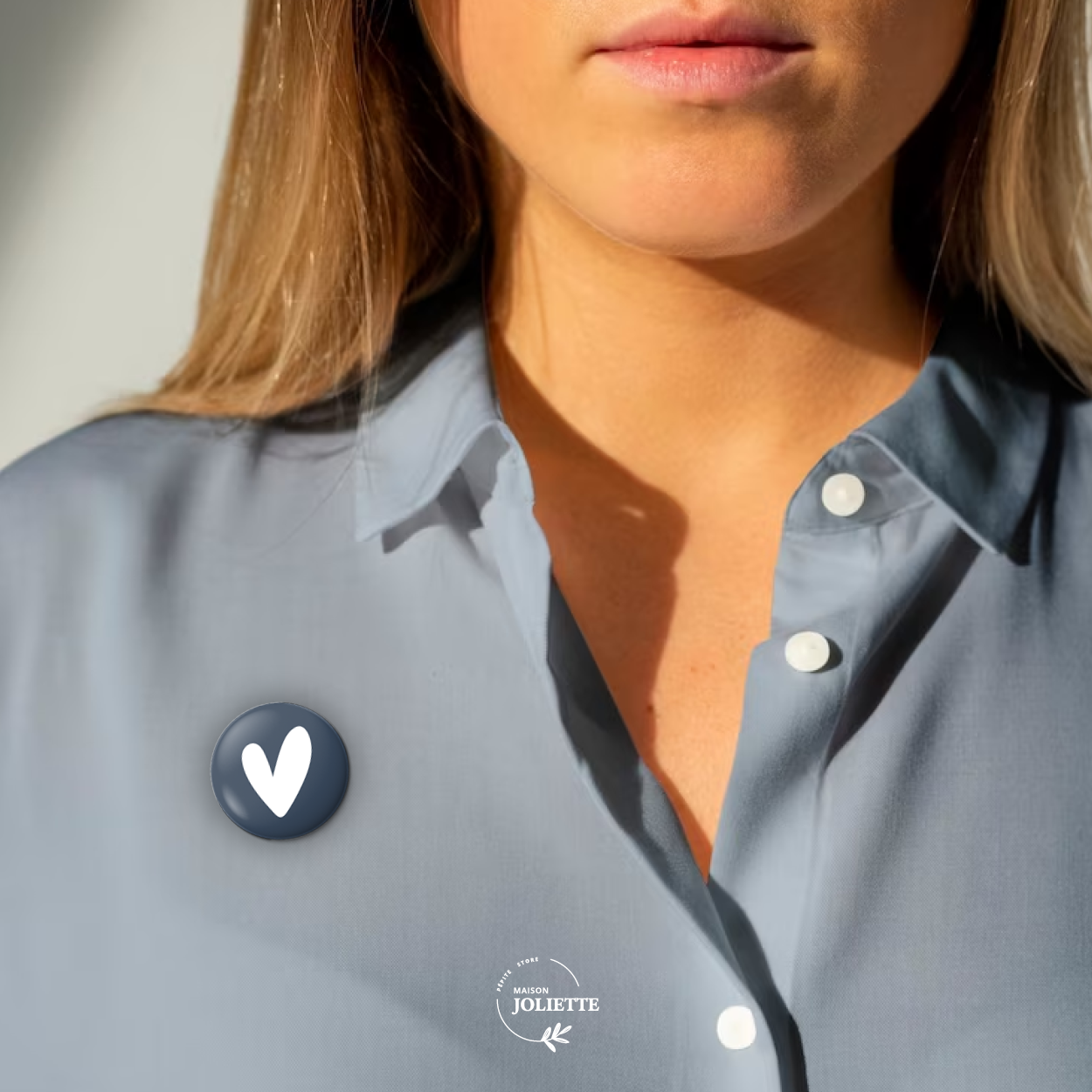 Badge LOVE - Coeur bleu