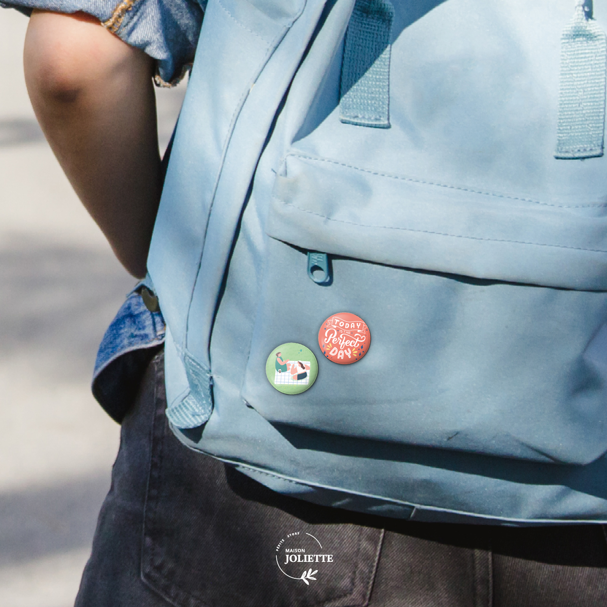 A festive air - Set of 2 badges #22