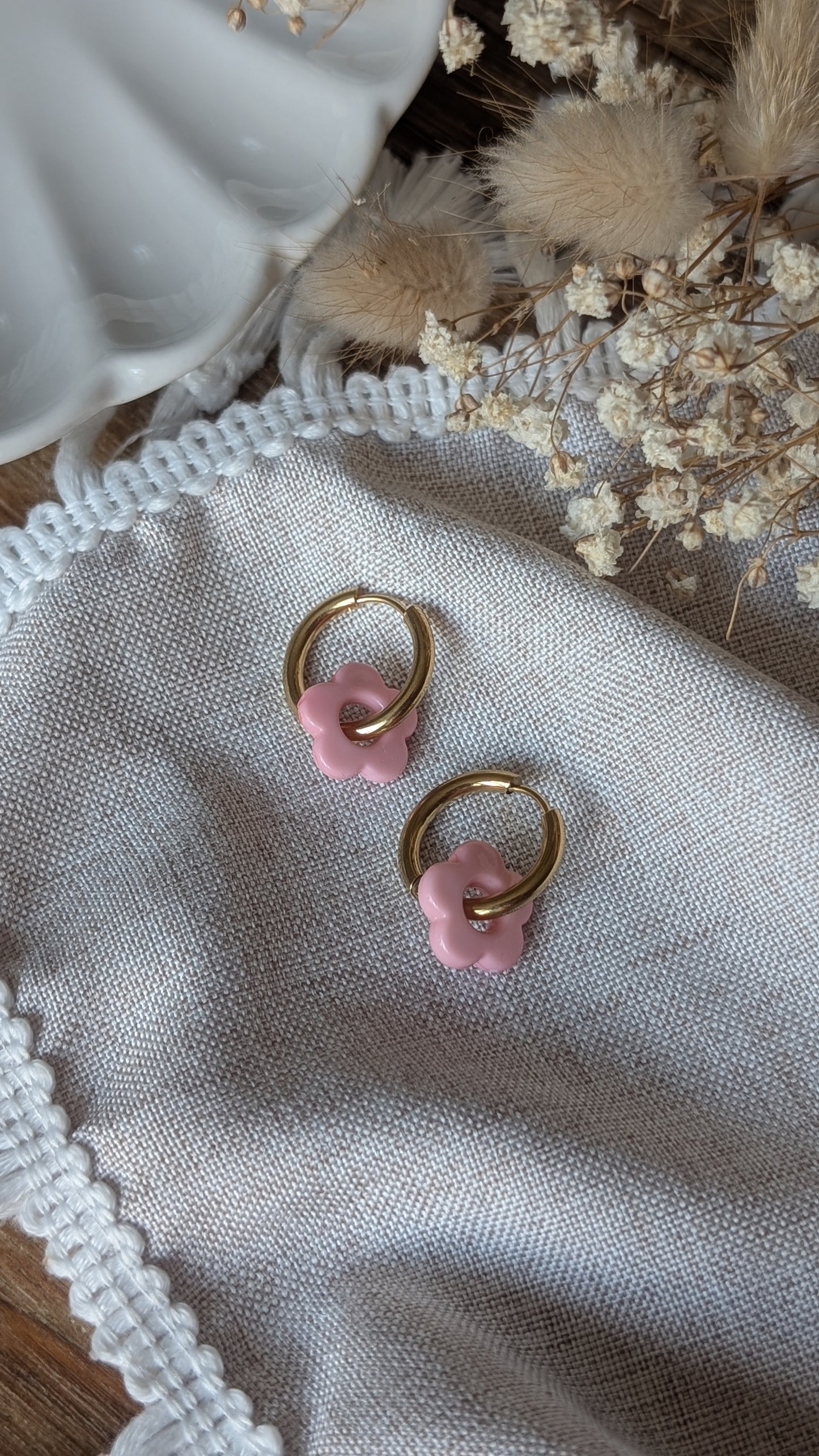 Boucles d'oreilles Méli Mélo "Fleurette" - Rose pastel brillant