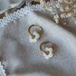 Boucles d'oreilles Méli Mélo "Fleurette" - Crème brillant